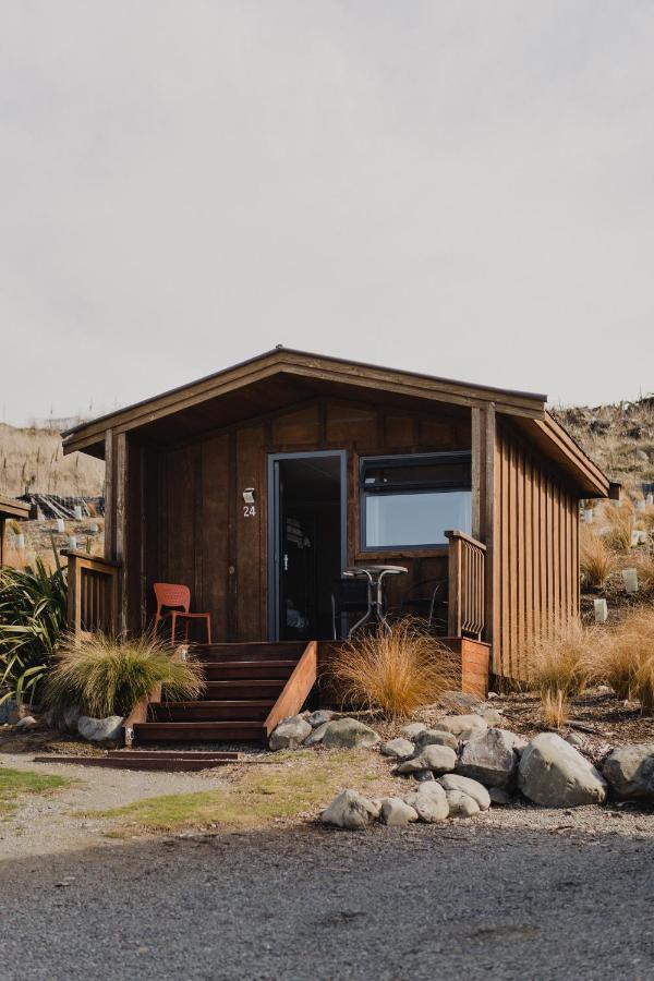 Lakes Edge Holiday Park Lake Tekapo Exterior photo